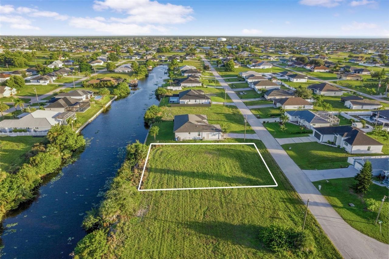 1324 NW 13th Place , Cape Coral, FL 33993 Photo