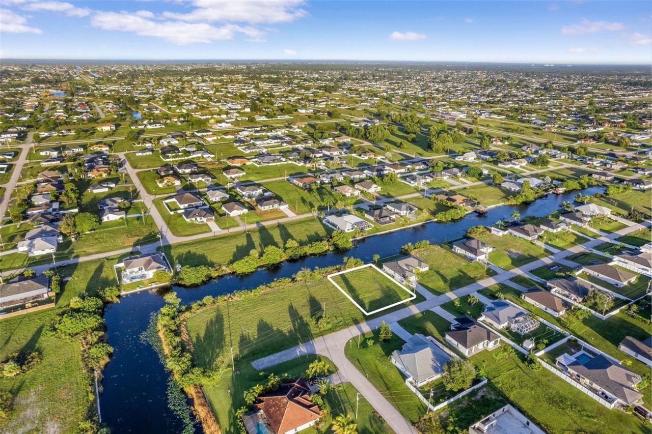 1324 NW 13th Place , Cape Coral, FL 33993 Photo