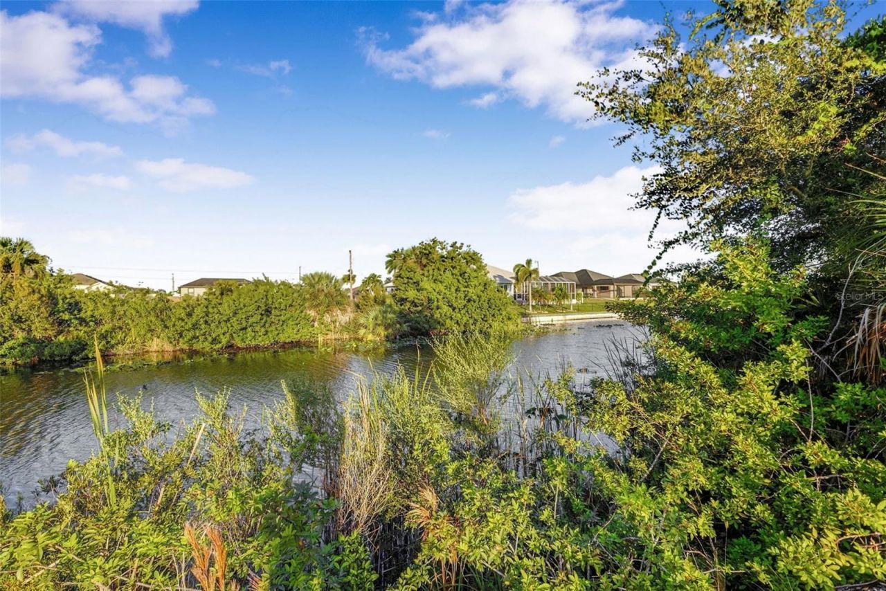 1324 NW 13th Place , Cape Coral, FL 33993 Photo
