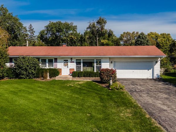 2229 Garden Road, Aurora, IL 60506