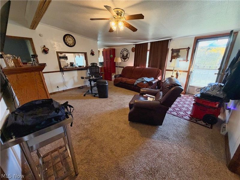 1746 Shadyside Avenue , East Liverpool, OH 43920 Photo 9