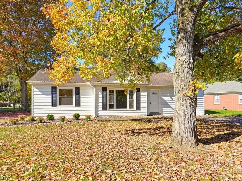 1336 Annabelle Drive, Akron, OH 44320 Photo 2
