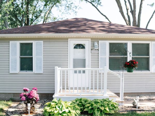 7279 Sylvester, Coloma, MI 49038