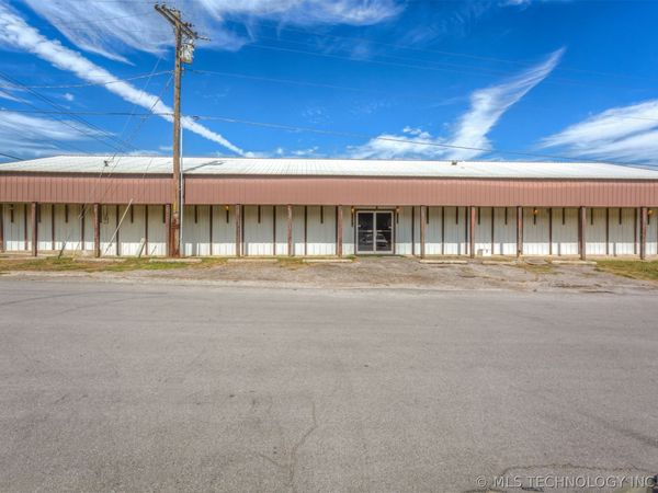 9835 S Frankoma Road , Sapulpa, OK 74066