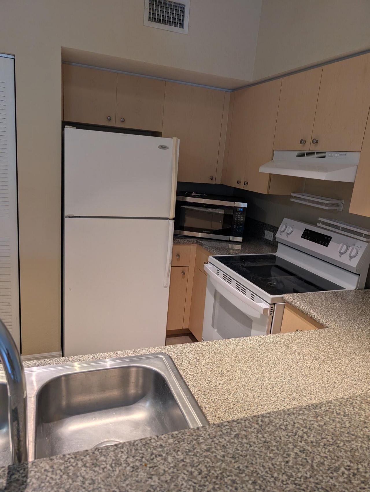 280 Crestwood Circle, Unit 205, Royal Palm Beach, FL 33411 Photo