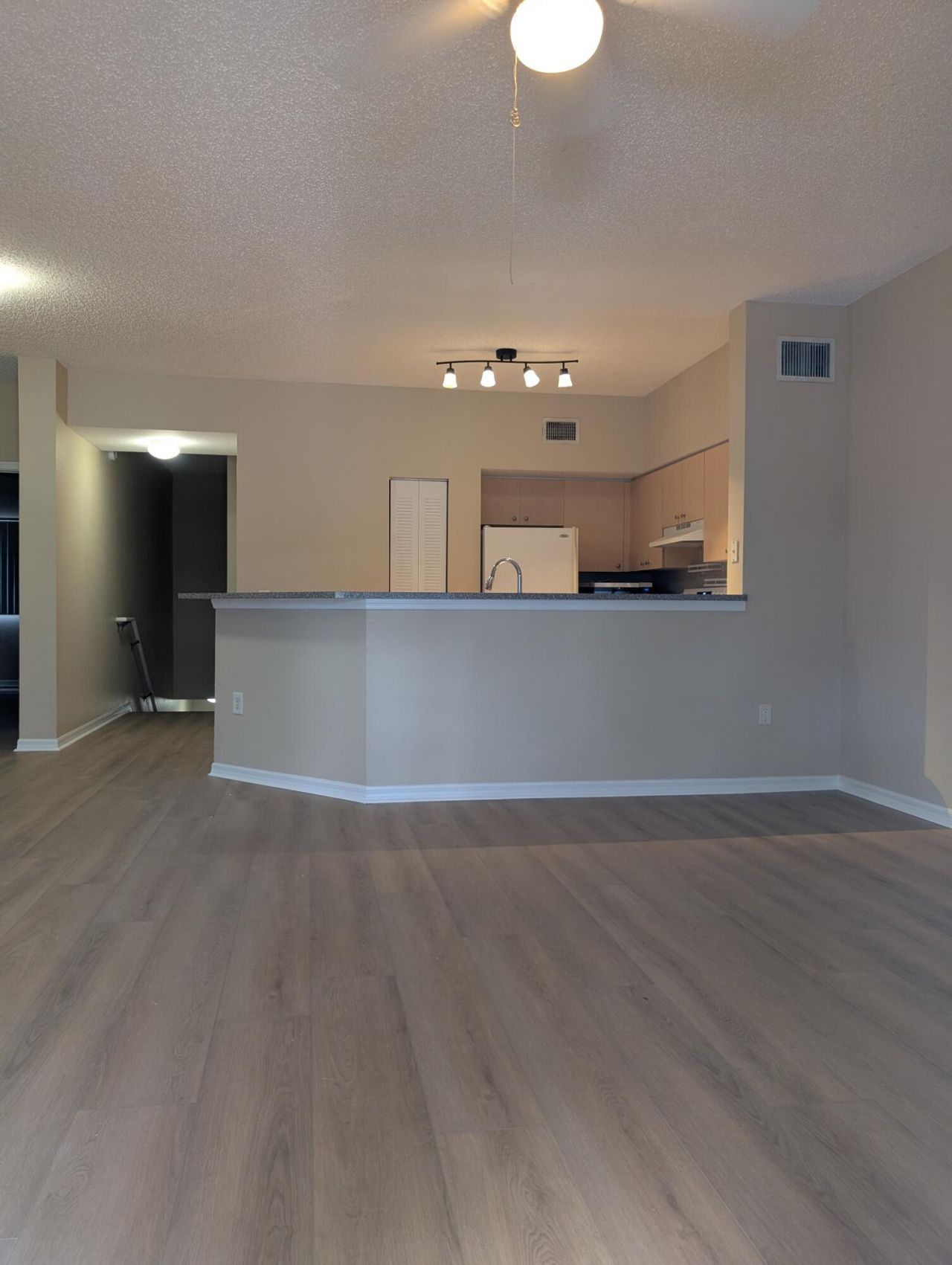 280 Crestwood Circle, Unit 205, Royal Palm Beach, FL 33411 Photo