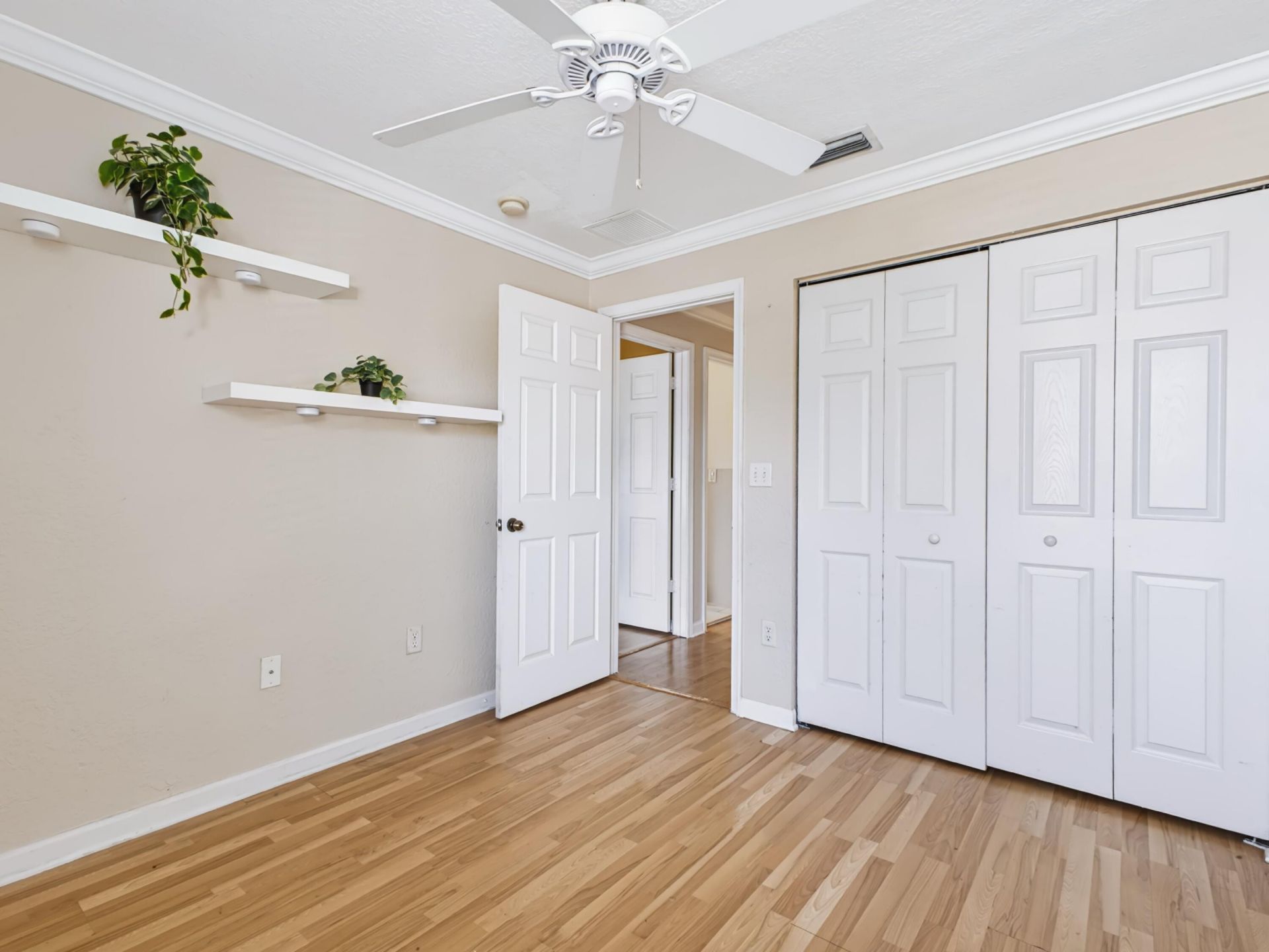 6116 Azalea Circle, West Palm Beach, FL 33415 Photo