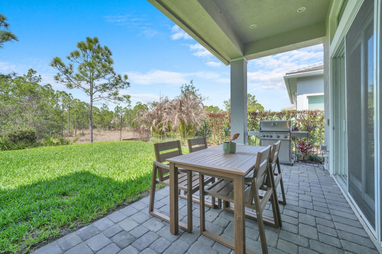 138 SE Palma Street, Port Saint Lucie, FL 34984 Photo