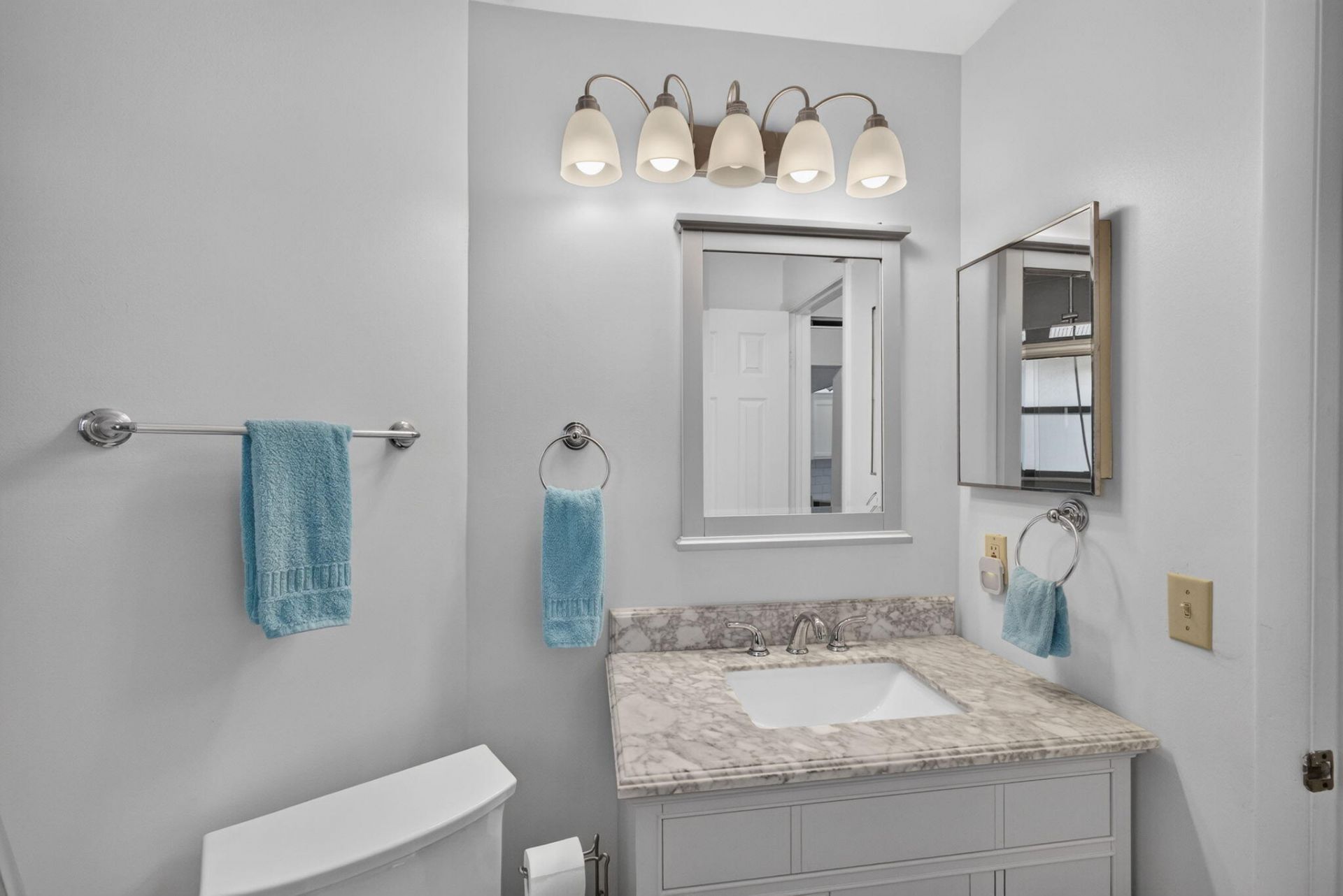 1127 E Seminole Avenue, Unit 15D, Jupiter, FL 33477 Photo