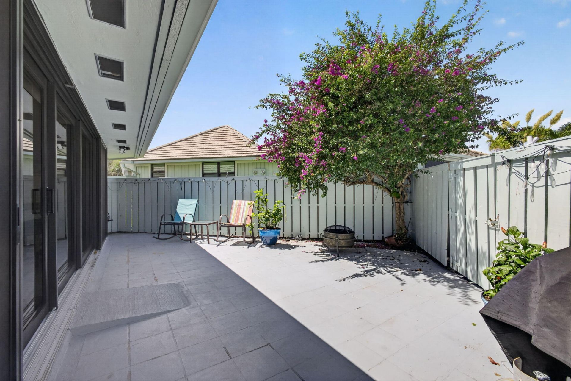 1127 E Seminole Avenue, Unit 15D, Jupiter, FL 33477 Photo