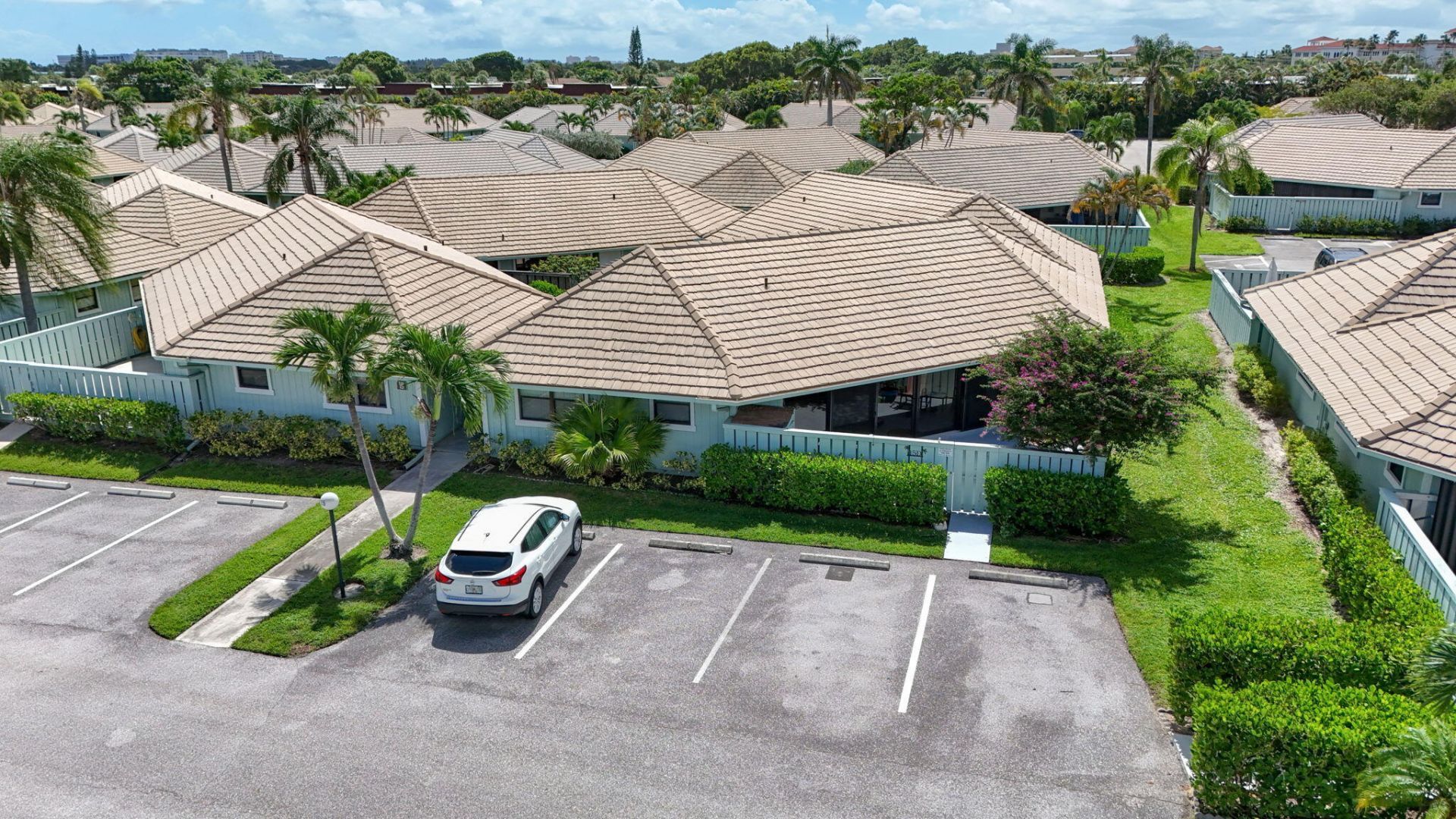 1127 E Seminole Avenue, Unit 15D, Jupiter, FL 33477 Photo