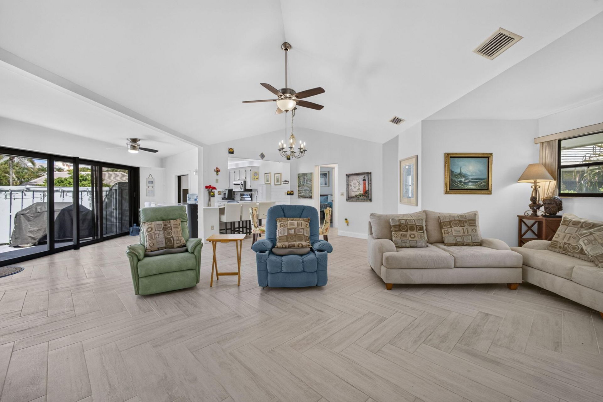 1127 E Seminole Avenue, Unit 15D, Jupiter, FL 33477 Photo