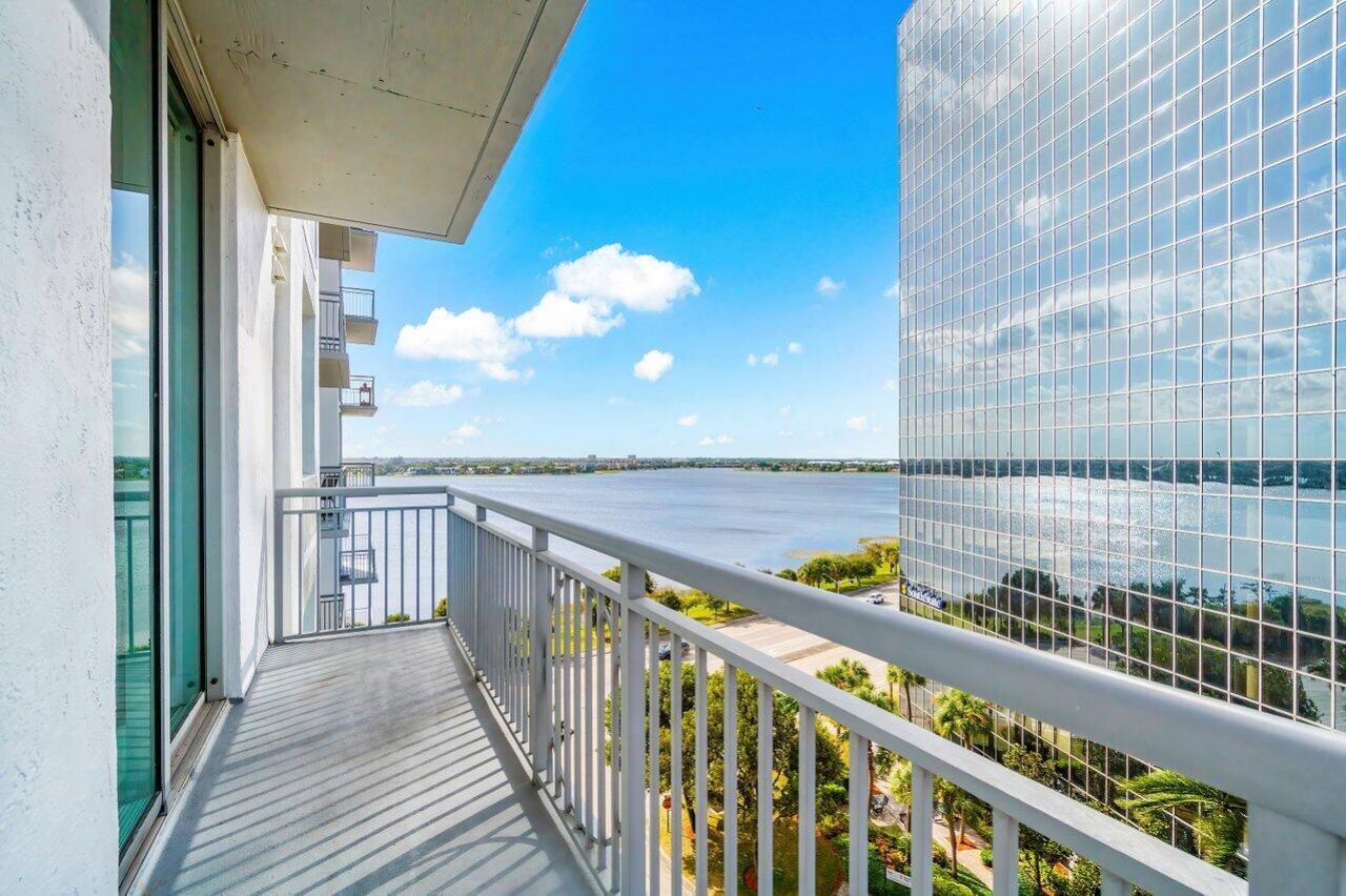300 S Australian Avenue, Unit 805, West Palm Beach, FL 33401 Photo