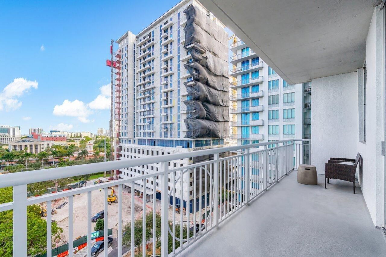 300 S Australian Avenue, Unit 805, West Palm Beach, FL 33401 Photo