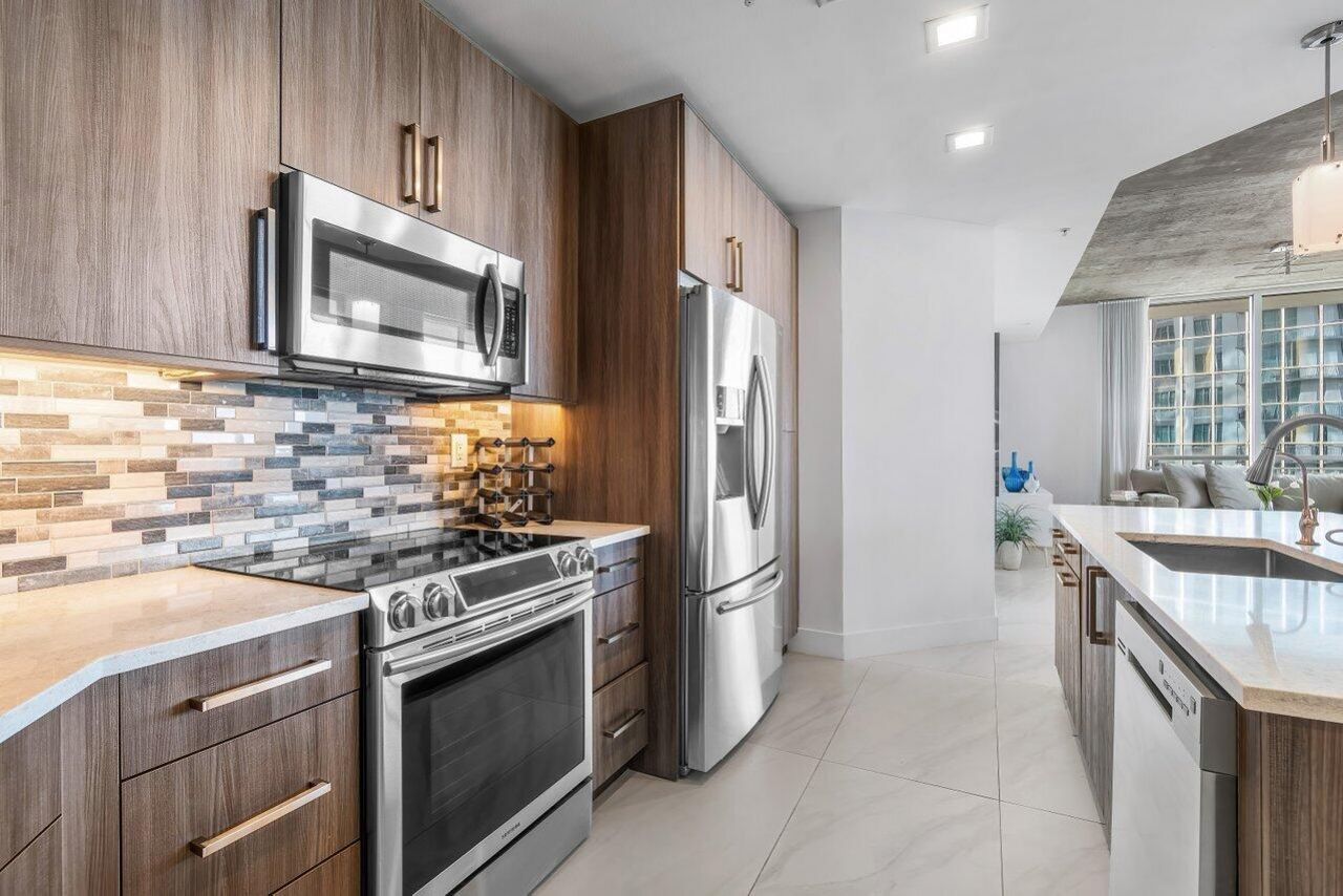 300 S Australian Avenue, Unit 805, West Palm Beach, FL 33401 Photo