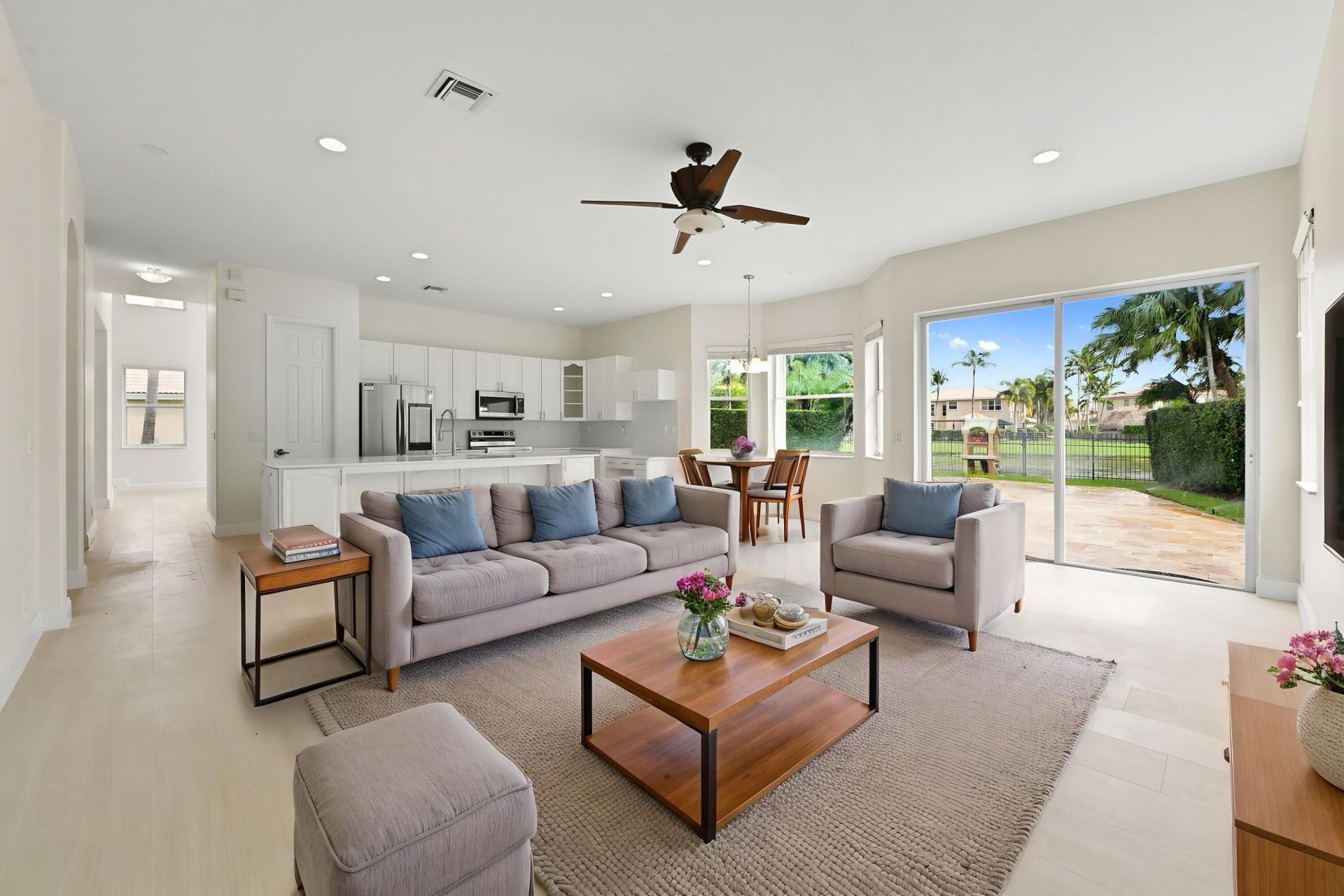 6139 C Durham Drive, Lake Worth, FL 33467 Photo