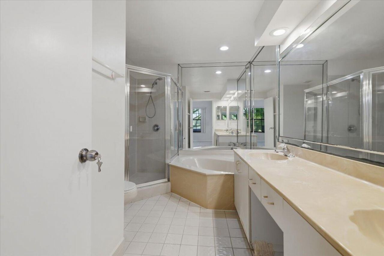 301 SW 158th Terrace, Unit 104, Pembroke Pines, FL 33027 Photo