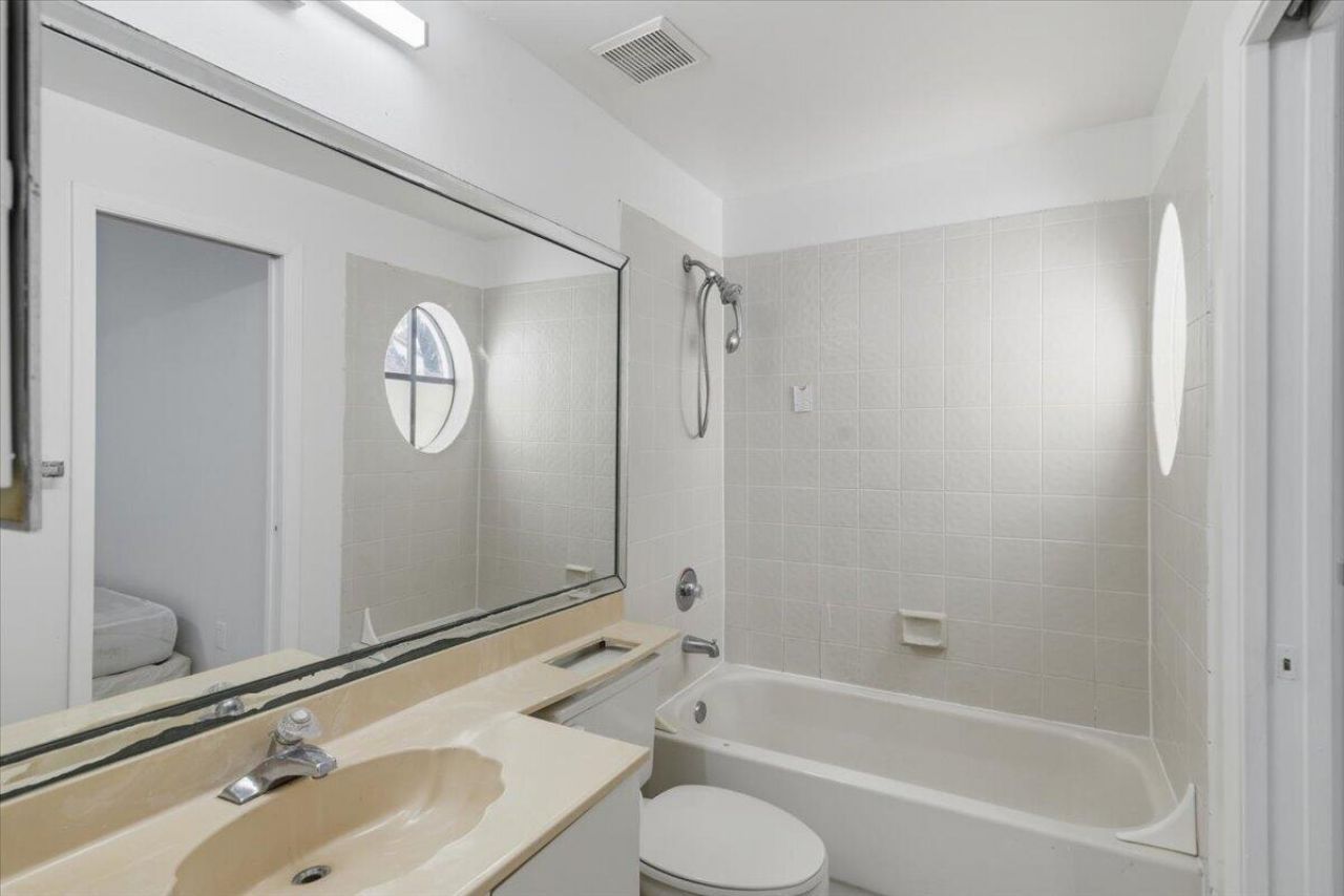301 SW 158th Terrace, Unit 104, Pembroke Pines, FL 33027 Photo