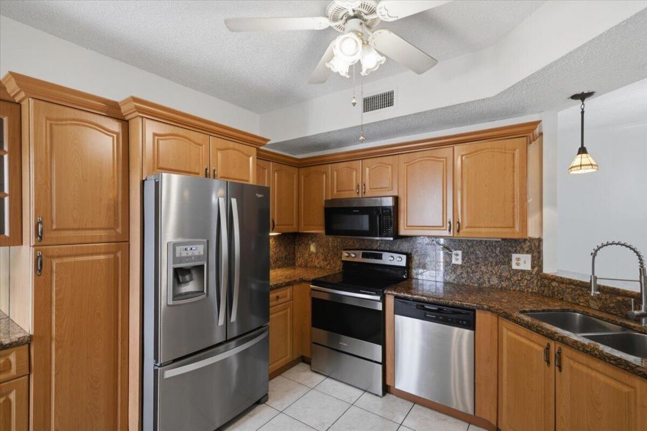 301 SW 158th Terrace, Unit 104, Pembroke Pines, FL 33027 Photo