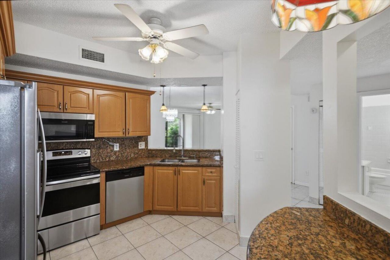 301 SW 158th Terrace, Unit 104, Pembroke Pines, FL 33027 Photo