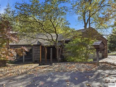 311 Fawn Court, Unit 22C, Bellevue, NE 68005