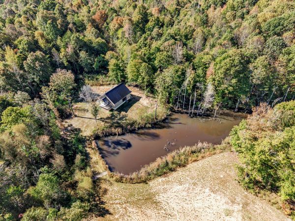 544 County Road 105 , Athens, TN 37303