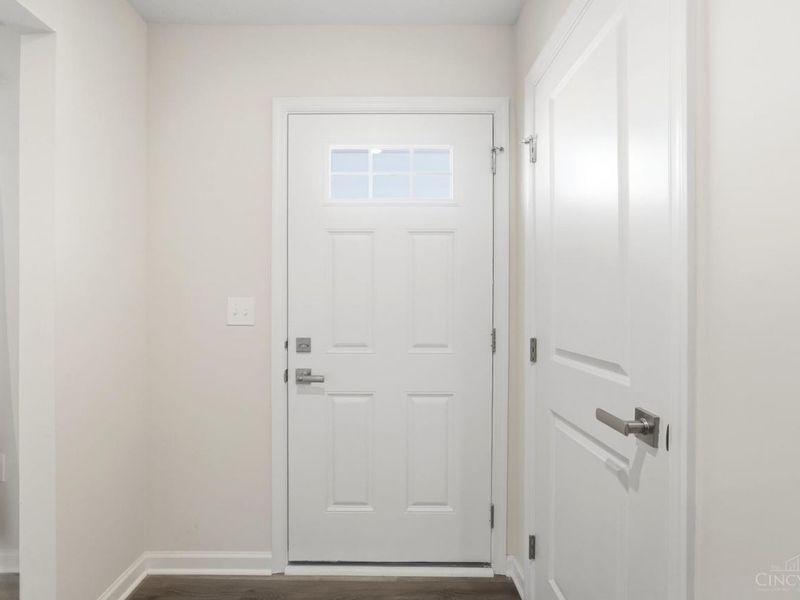 6527 Glen Eagle Way, Goshen, OH 45122 Photo 12