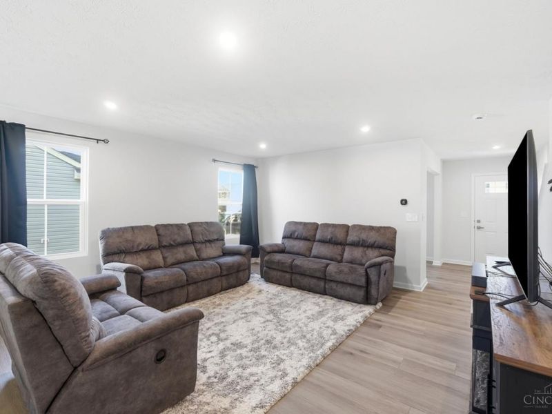 6527 Glen Eagle Way, Goshen, OH 45122 Photo 14