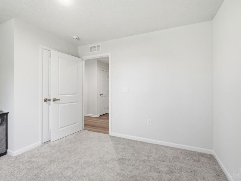 6527 Glen Eagle Way, Goshen, OH 45122 Photo 26