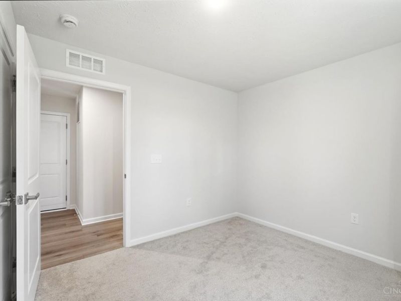 6527 Glen Eagle Way, Goshen, OH 45122 Photo 27