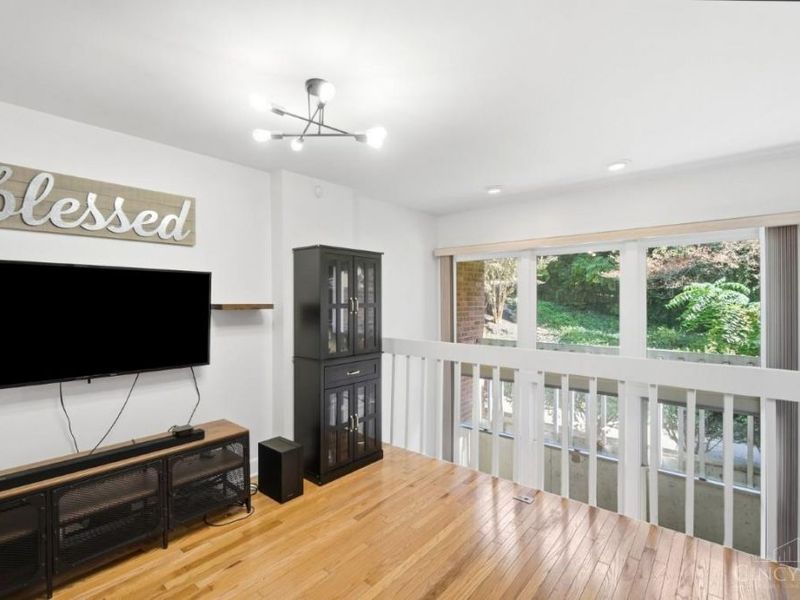 2116 Gilbert Avenue, Unit B, Cincinnati, OH 45206 Photo 14