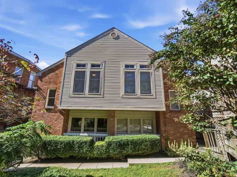 2116 Gilbert Avenue, Unit B, Cincinnati, OH 45206 Photo 2