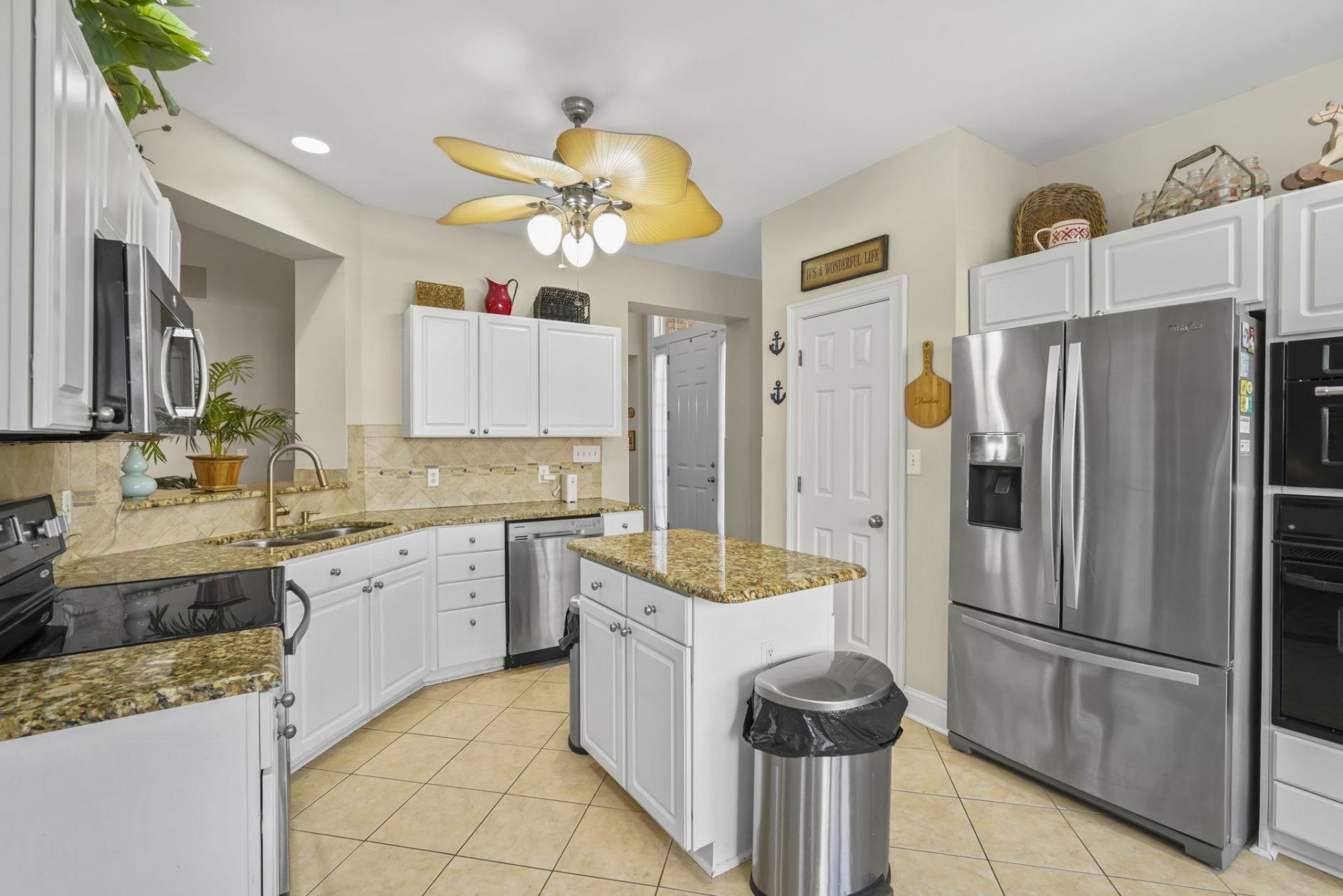 4445 Firethorne Dr. Photo 28