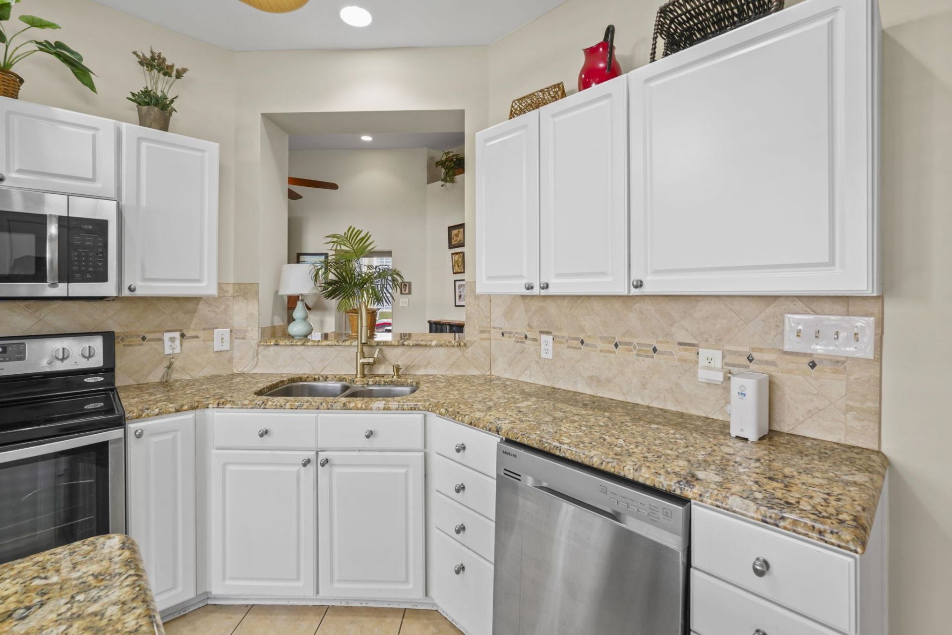 4445 Firethorne Dr. Photo 29
