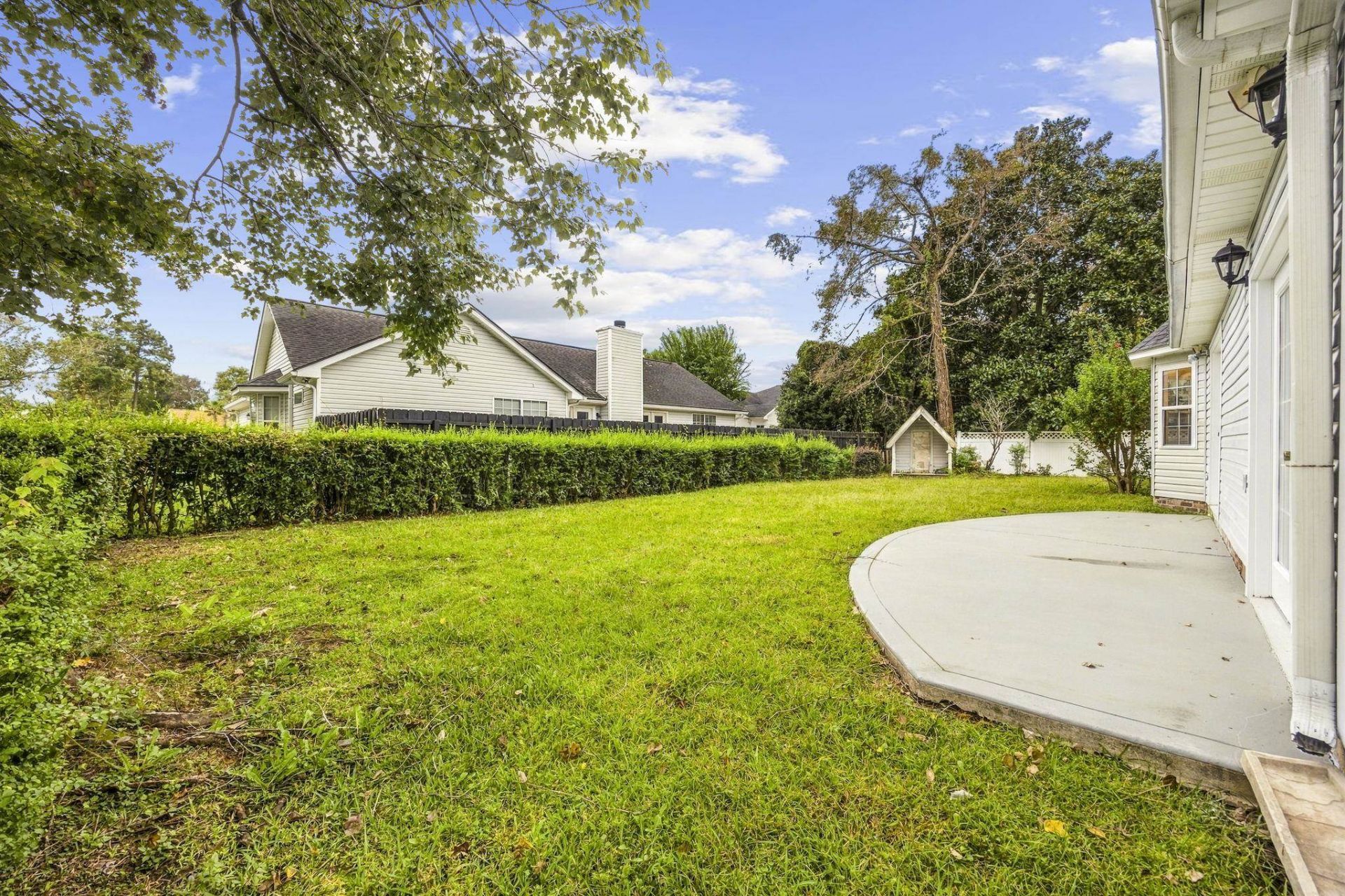 3923 Lochview Dr. Photo 37