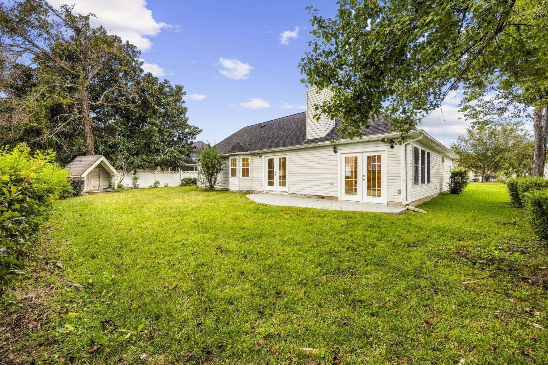 3923 Lochview Dr. Photo 38