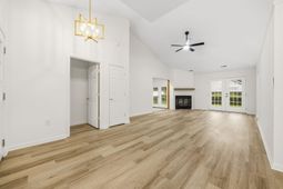 3923 Lochview Dr.  photo 4