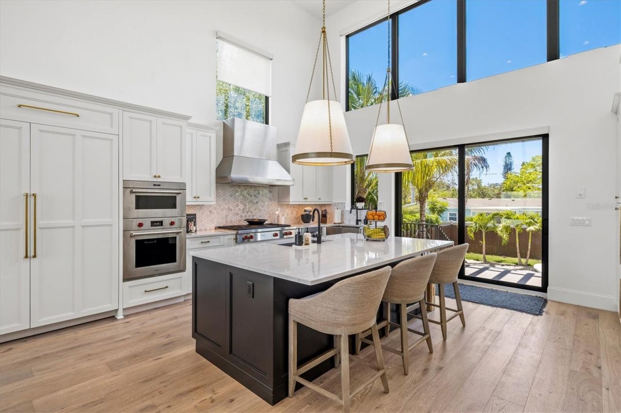 1914 Riverside Drive E, Bradenton, FL 34208 Photo