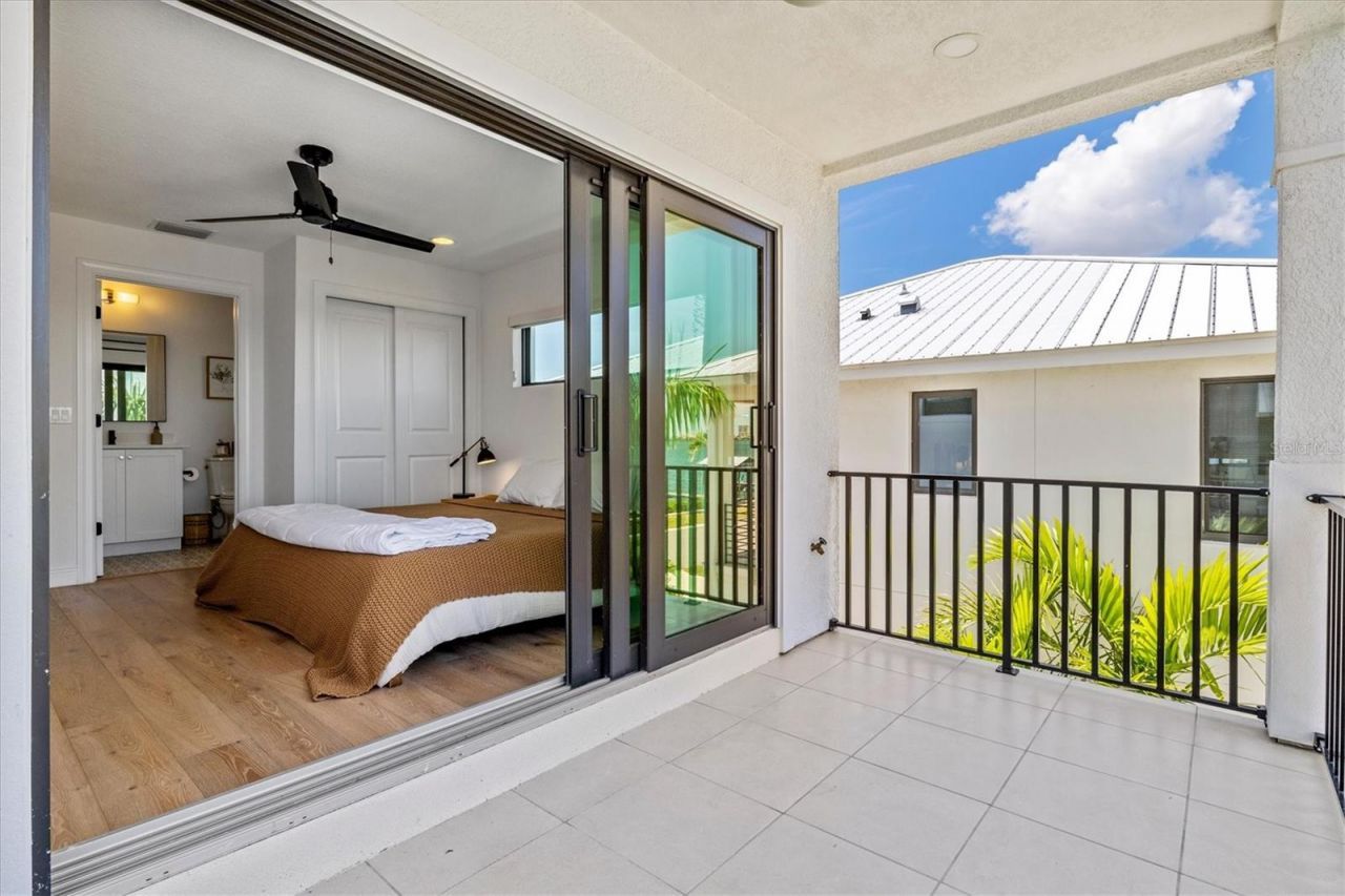 1914 Riverside Drive E, Bradenton, FL 34208 Photo