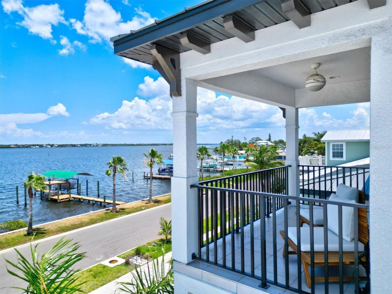 1914 Riverside Drive E, Bradenton, FL 34208 Photo
