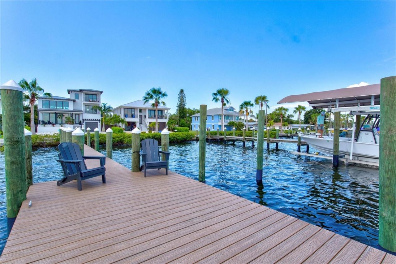 1914 Riverside Drive E, Bradenton, FL 34208 Photo