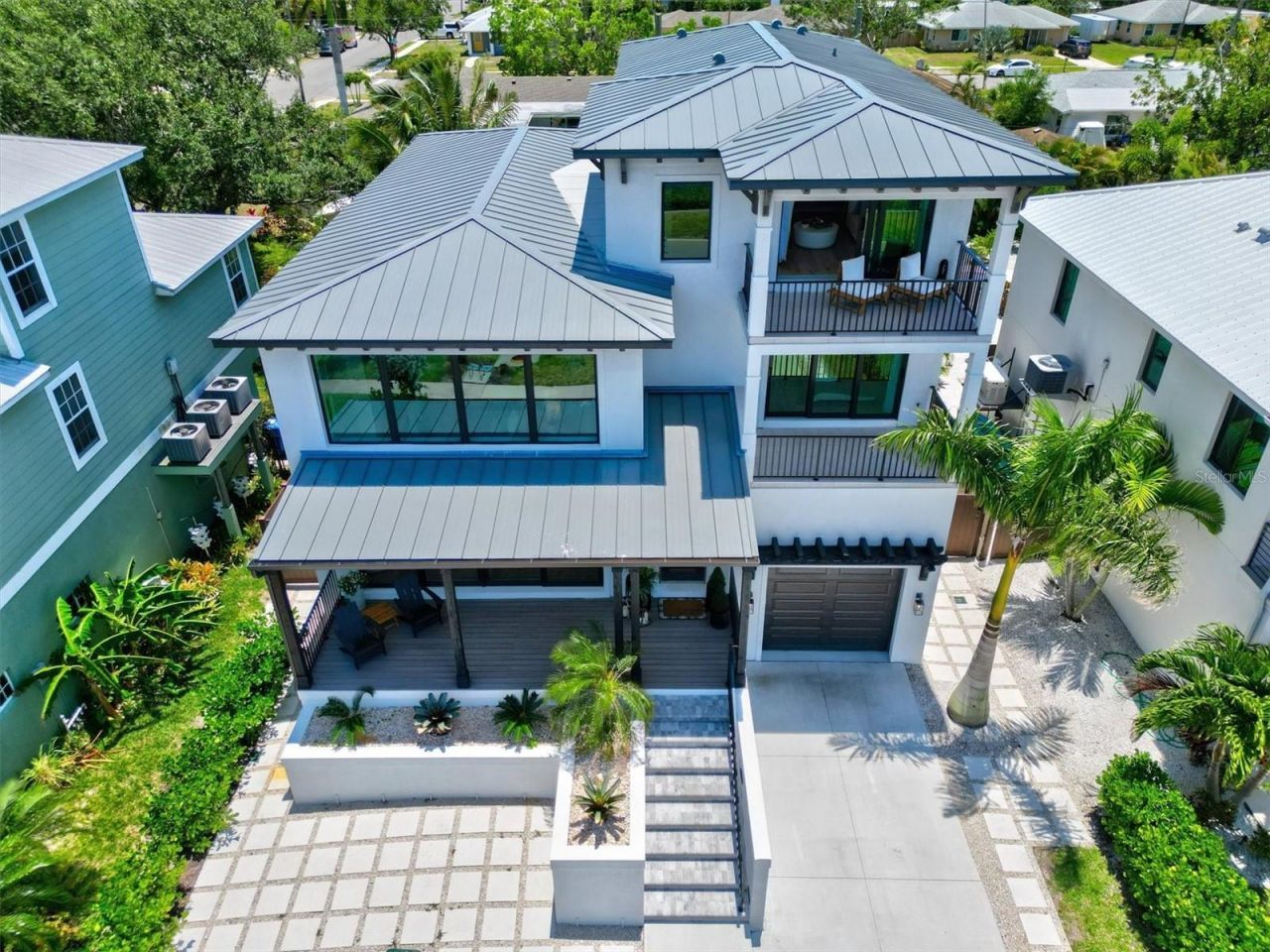 1914 Riverside Drive E, Bradenton, FL 34208 Photo