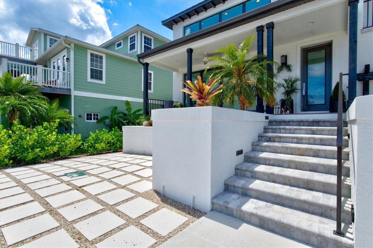 1914 Riverside Drive E, Bradenton, FL 34208 Photo