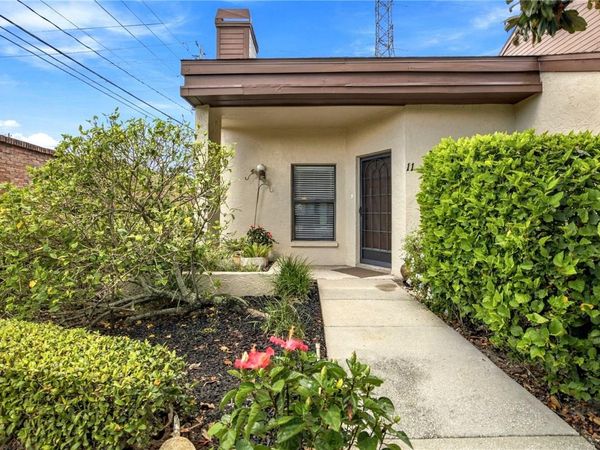 2815 COUNTRYBROOK DRIVE , Unit 11, PALM HARBOR, FL 34684