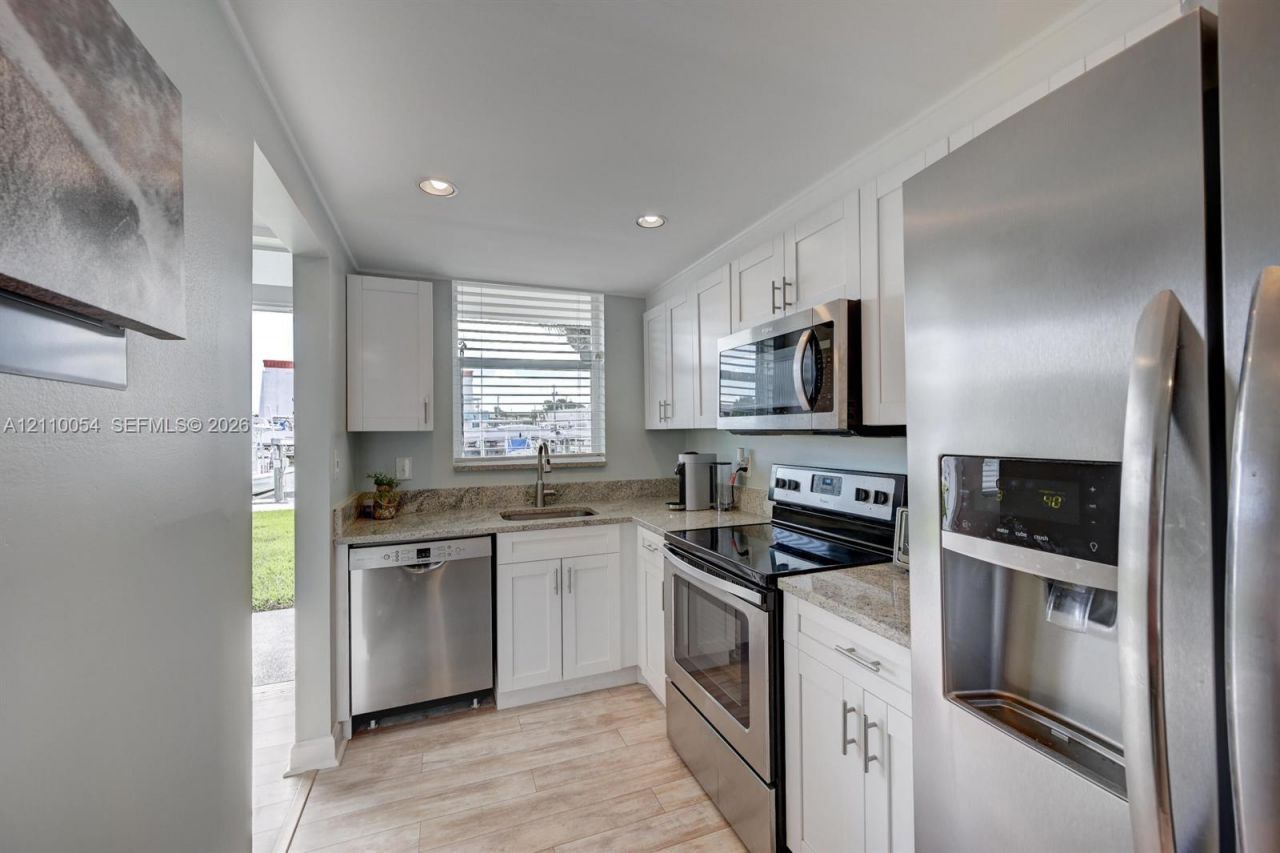 108 Paradise Harbour Blvd, Unit 111, North Palm Beach, FL 33408 Photo