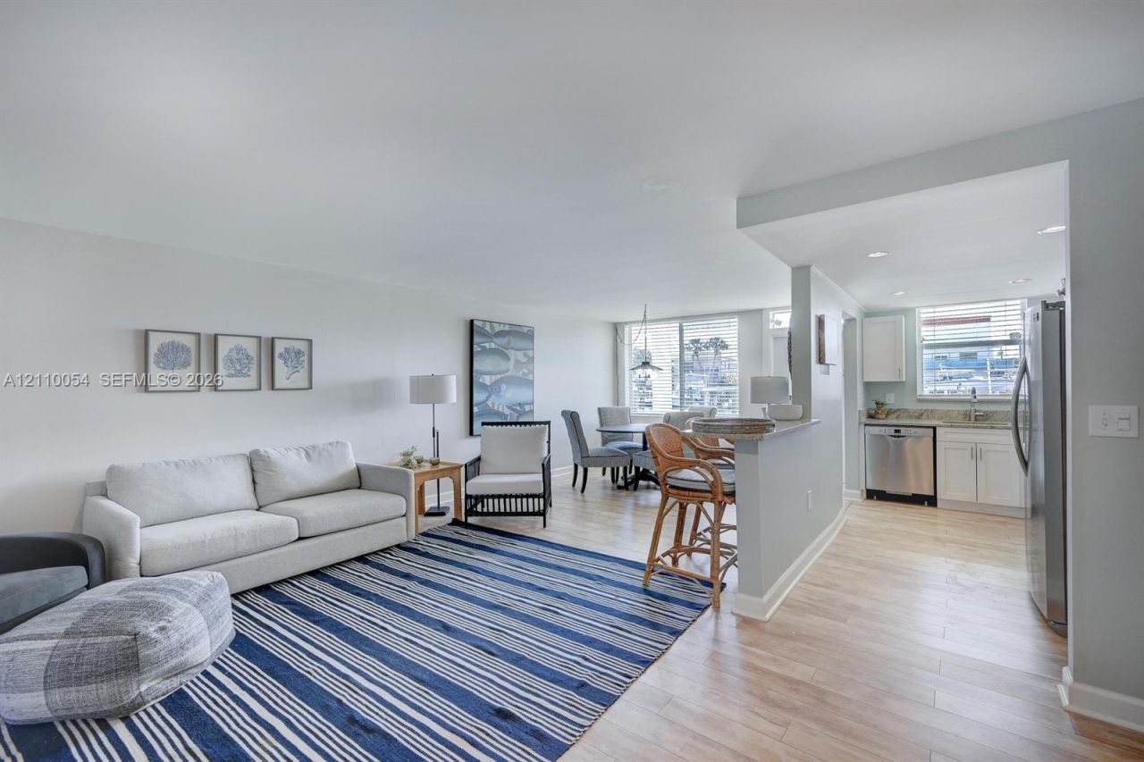 108 Paradise Harbour Blvd, Unit 111, North Palm Beach, FL 33408 Photo