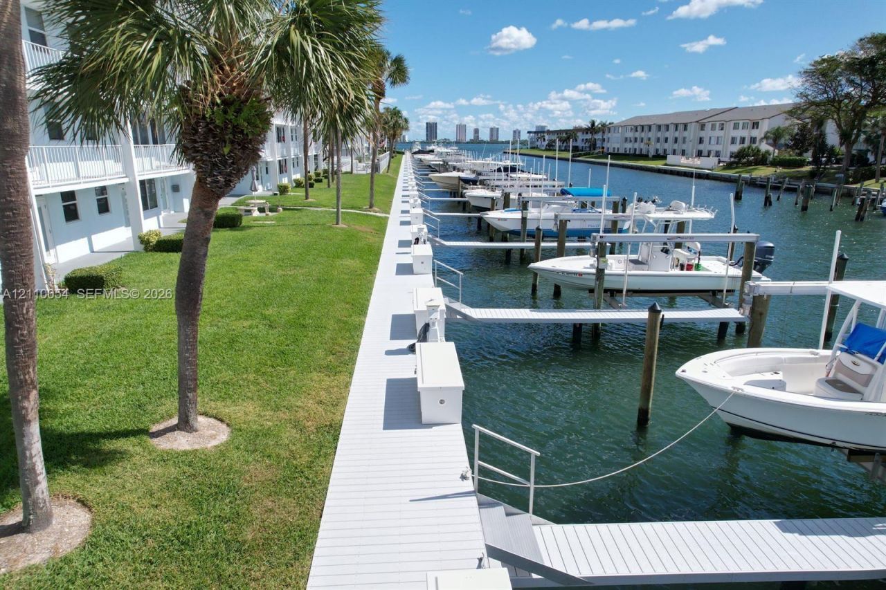 108 Paradise Harbour Blvd, Unit 111, North Palm Beach, FL 33408 Photo