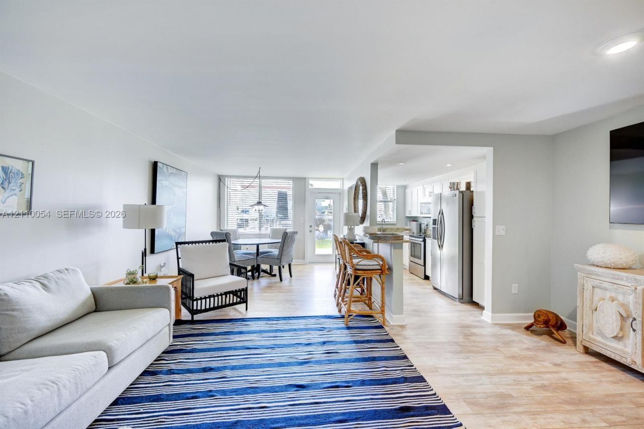 108 Paradise Harbour Blvd, Unit 111, North Palm Beach, FL 33408 Photo