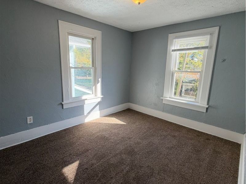 193 Charles Street , Akron, OH 44304 Photo 11