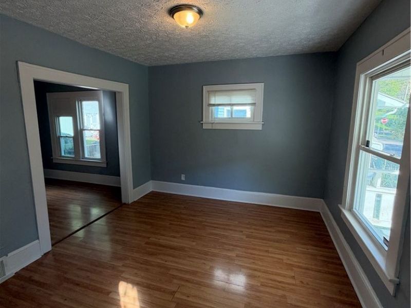 193 Charles Street , Akron, OH 44304 Photo 6